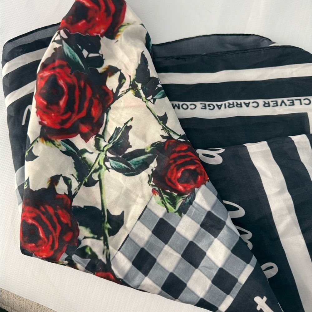 Clever Carriage Company Rose Patterned Scarf - Black and Red 💯 Silk - Picture 8 of 11